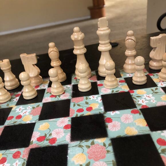 Scrapbook Chess Set - Mint Green Flowers - Picture 10 of 12